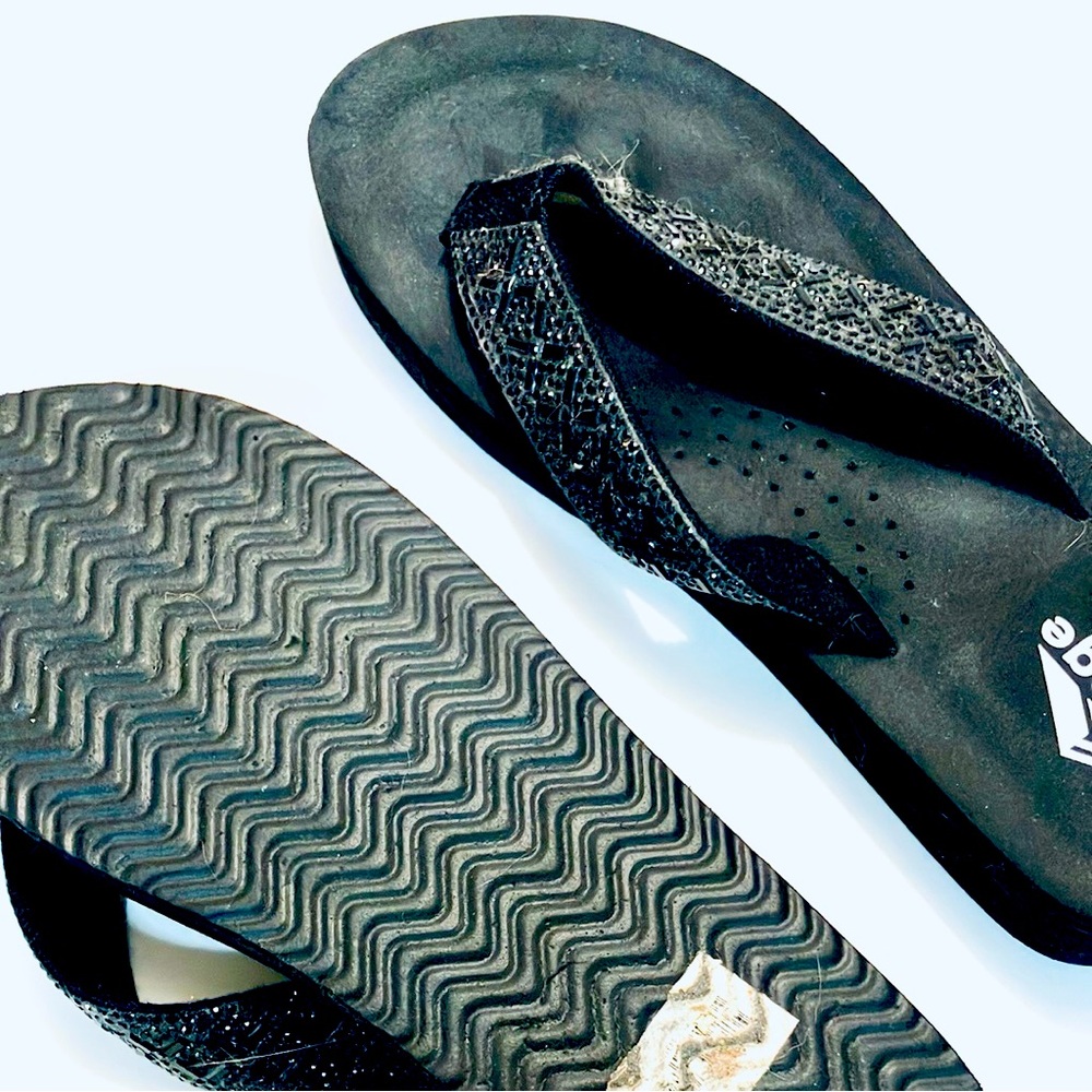 Black Rhinestone Protege Flip Flops - Picture 4 of 5